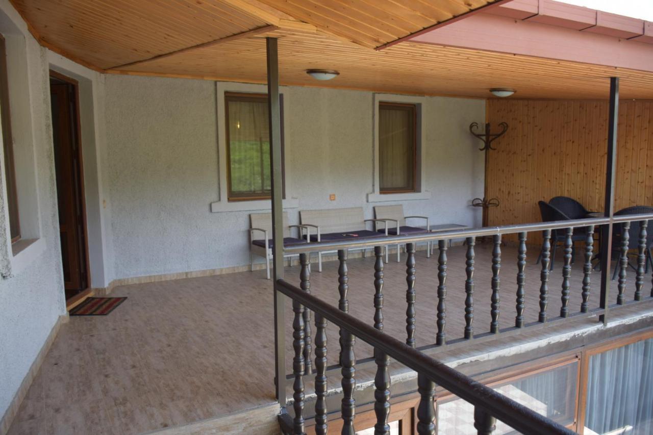 Guest House Ilto Akhmeta Bagian luar foto
