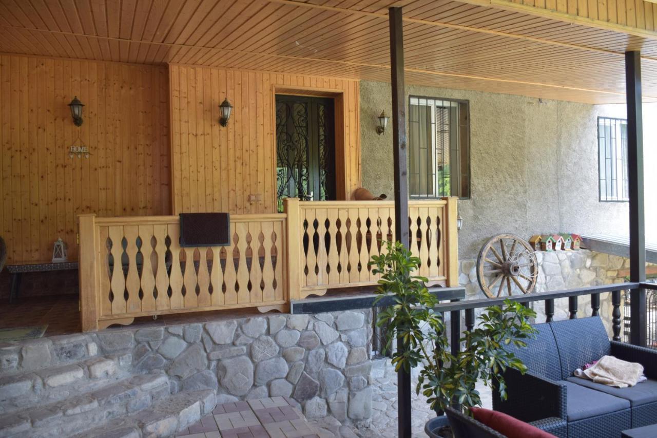 Guest House Ilto Akhmeta Bagian luar foto
